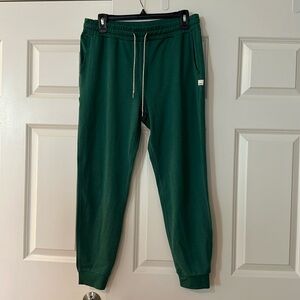 Vuori performance dreamknit joggers